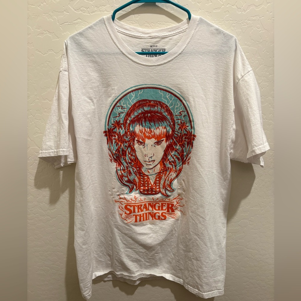 Stranger Things White Women’s Size XL T-Shirt